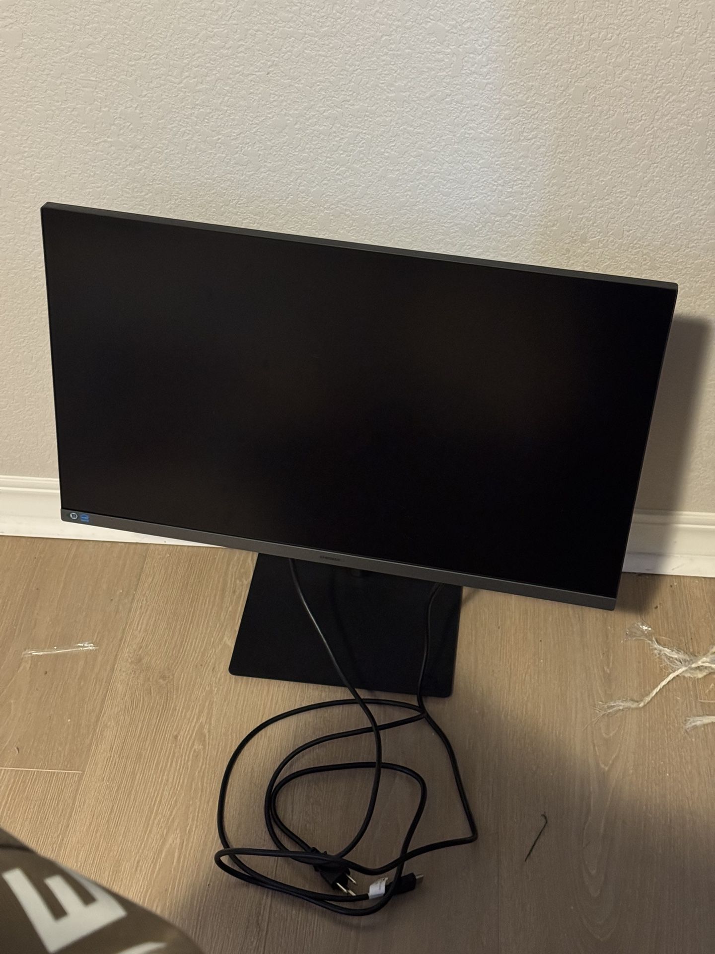 27” Samsung Monitor