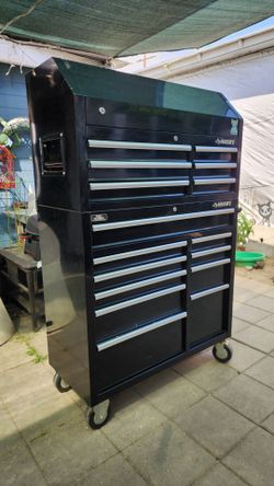 Husky 41 in Wx18 in standar duty 16 drawer combination rolling tool chest and top tool cabinet set in gloss black