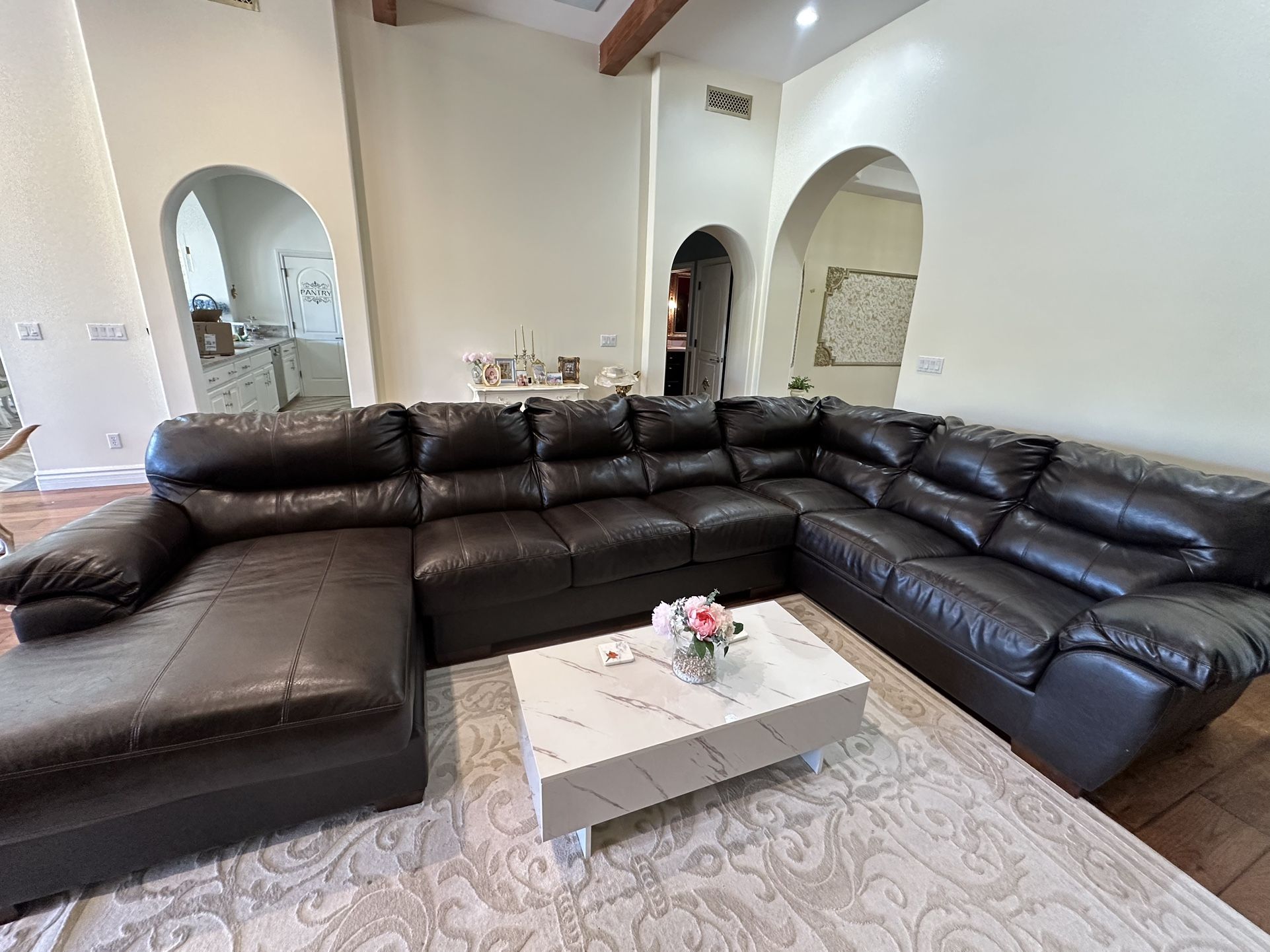 Beautiful Large Sectional Couch With Chase