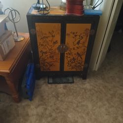 Beautiful Chinese Style Jewelry Cabinet 