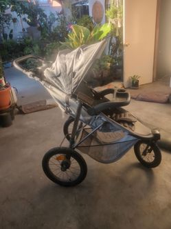 Jogger stroller.