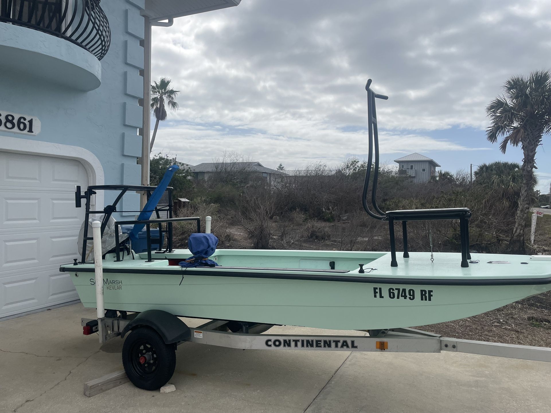 Custom Aluminum And Stainless Boat Parts