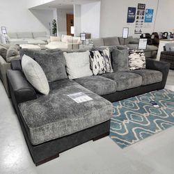 Gray 2 Piece Secti onal with Chaise/faux leather/polyester
