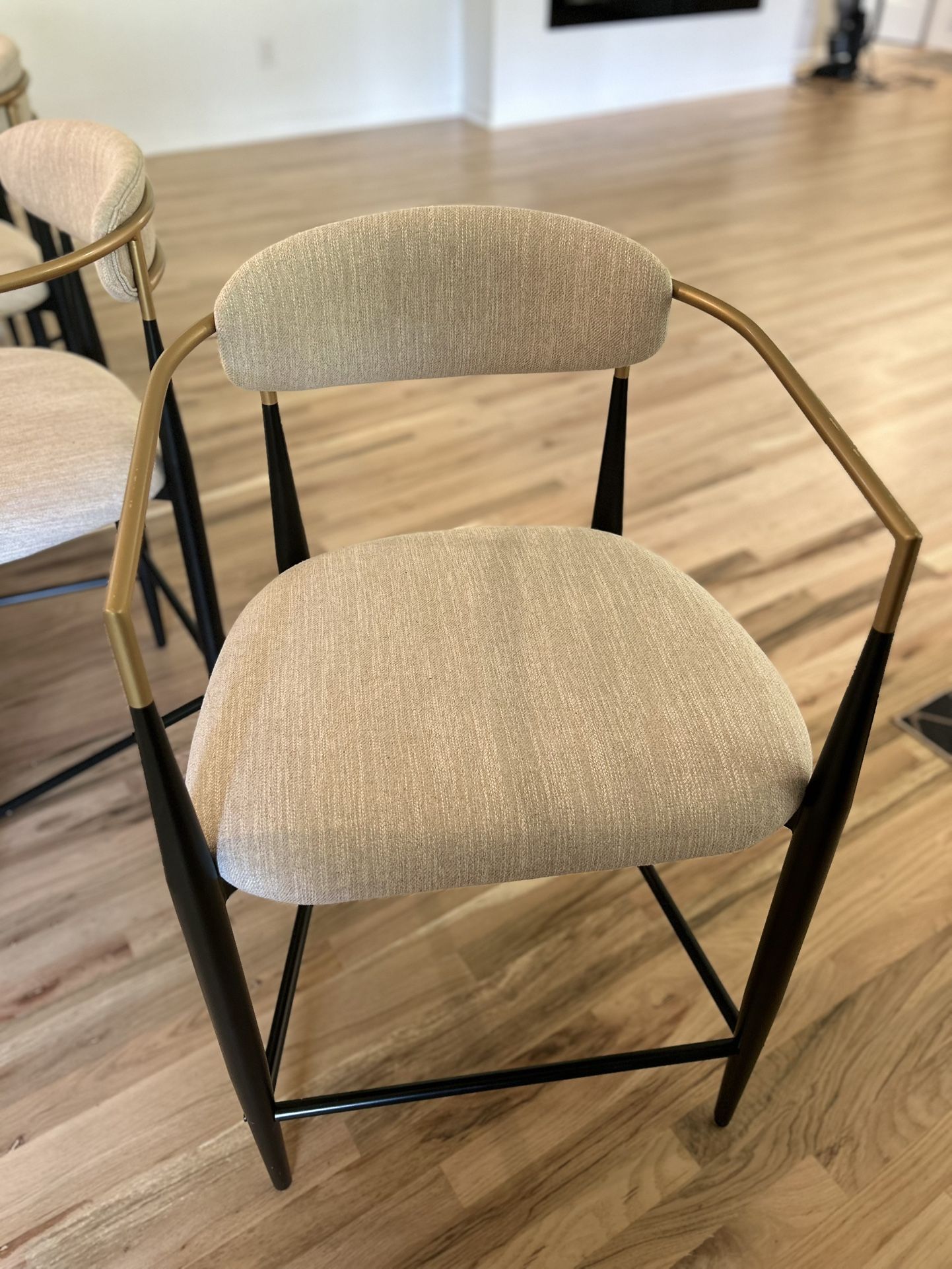 Upholstered Counter Stool (Set of 4)