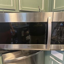 Samsung 1.7cu Ft Over The Range Microwave 