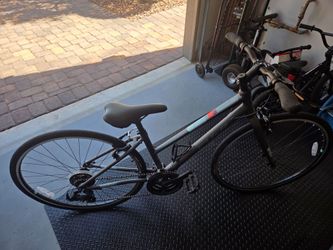 New!  7 speed Absolute 2.1 ladies bike.