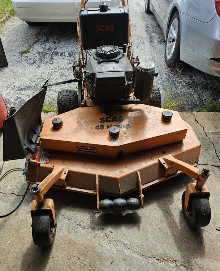 Commercial Lawnmower