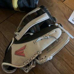 Softball Glove 