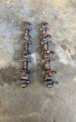 Ford FE 352 360 390 Rocker Arms Shaft Style