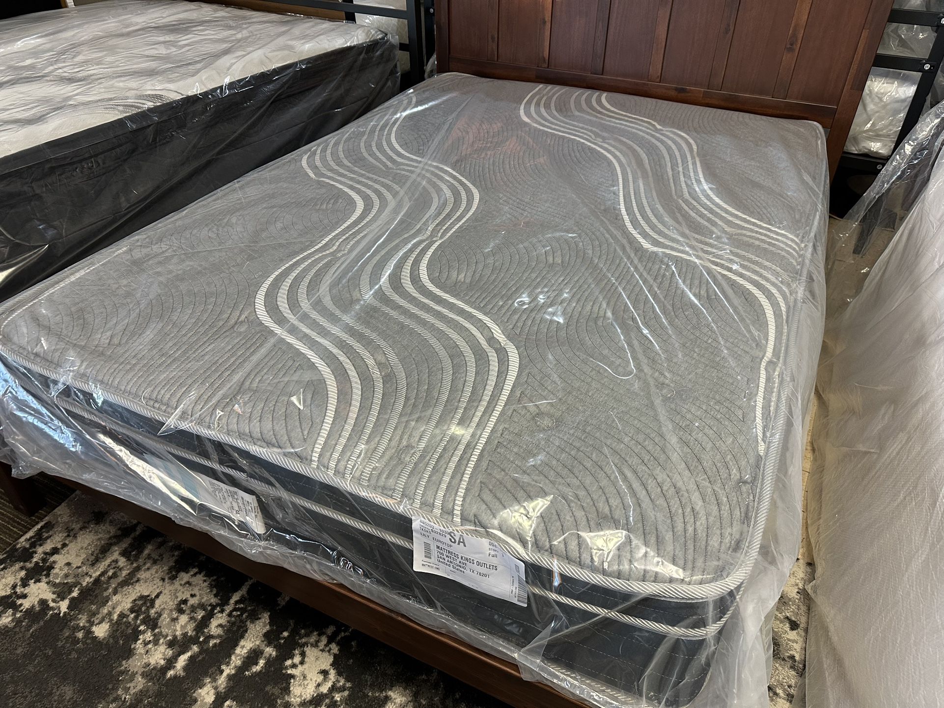 New Full 10” Foam Encased Mattress