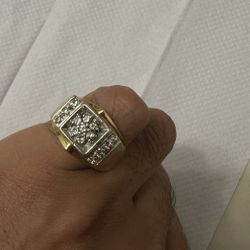 14k Diamond Ring