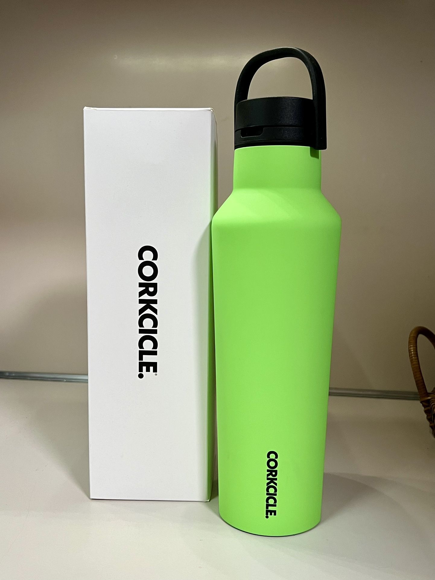 Corkcicle 20oz Series A Sport Canteen in Margarita