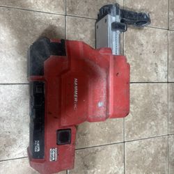 Milwaukee Hammer Vac