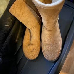 Nice Warm Boots 