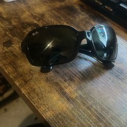 Ray-ban Sunglasses Women’s 