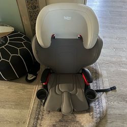 Kids car seat britax