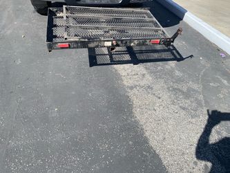 Steel Hitch-Mounted Cargo Carrier Rack