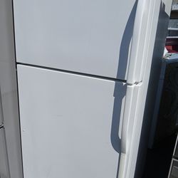 Whirpool Top Freezer 33 inches width 