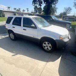 2003 Ford Escape