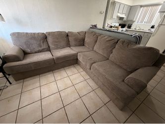 Sectional couch