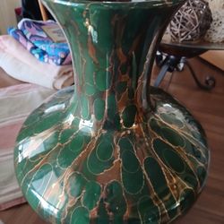 Decorative green & gold cloisonne vase