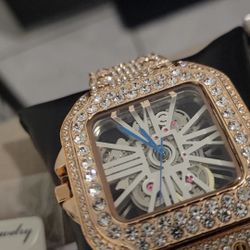 Red Rose Iced Out Mossanite Luxury Watch Diamond Test Pass 