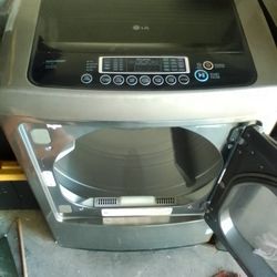 LG Washer And Dryer 