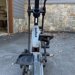 NordicTrack Eliptical 20° Target Toning