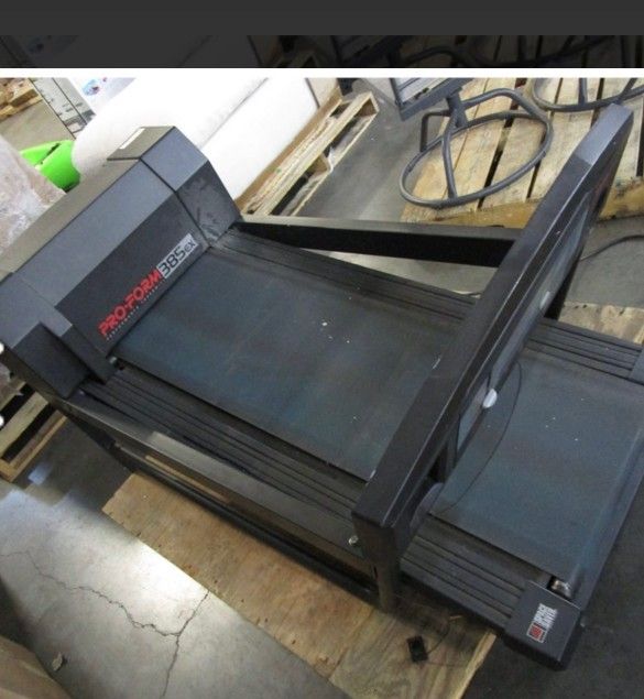 Proform 385 Ex Treadmill for Sale in Nashville, TN OfferUp