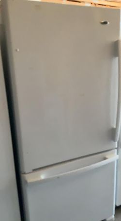 Amana Bottom Freezer  White Refrigerator Fridge
