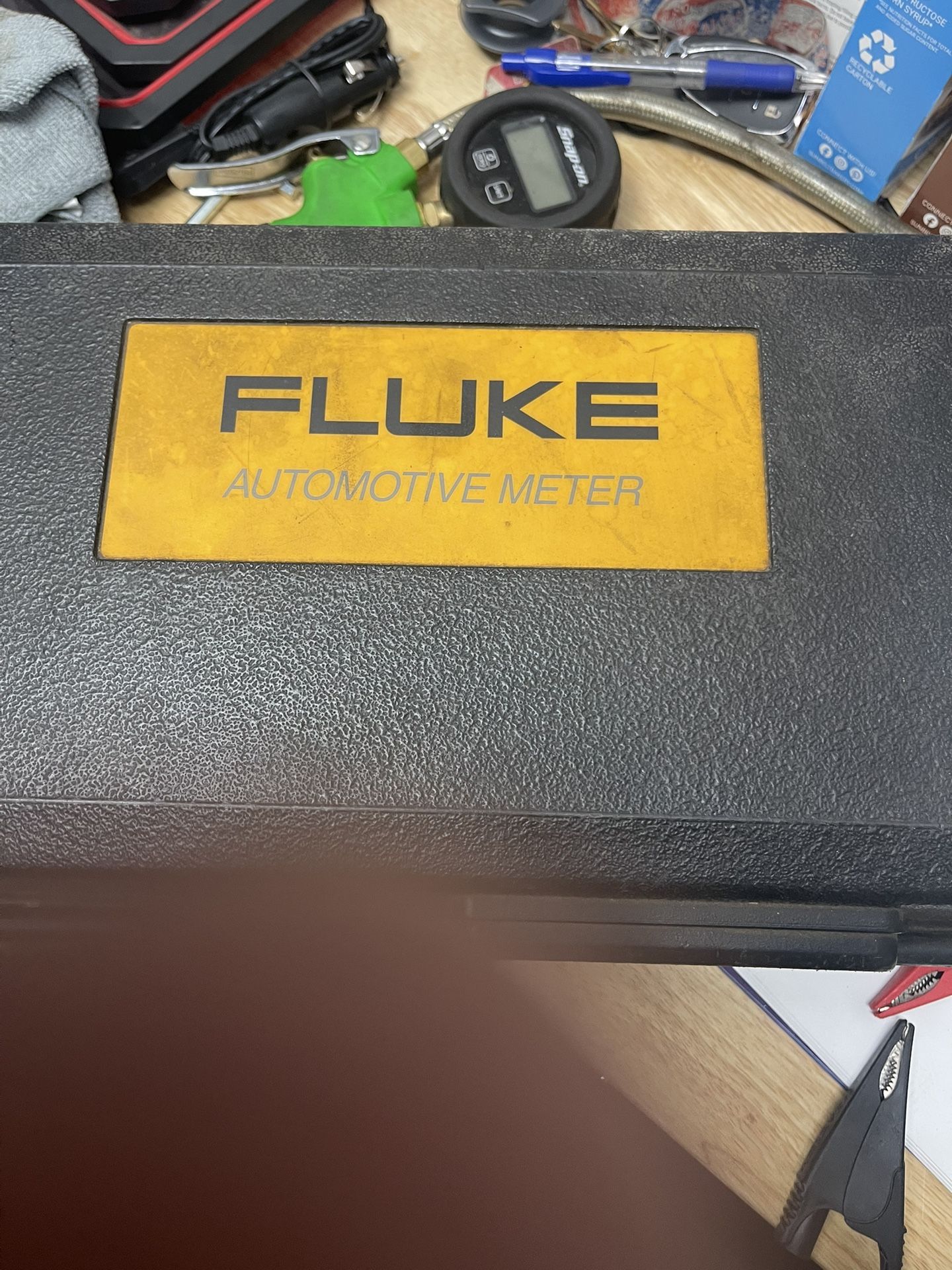 Fluke Meter Kit With All Attachments