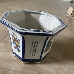 Chinese Pot