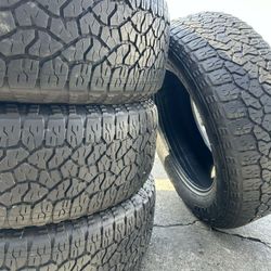 275 60 20 GOODYEAR WRANGLER TRAILRUNNER AT used Tires 