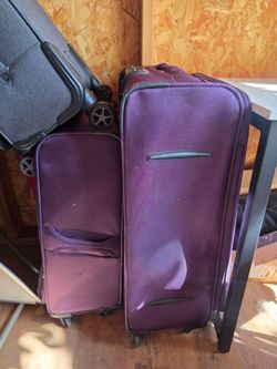 Set of luggage for sale , maletas