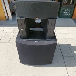 Boston Acoustic 5.1 Surround Sound Set