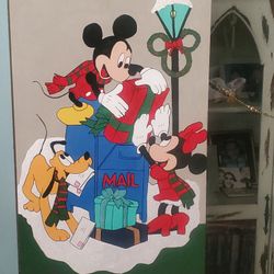 Disney Christmas Yard Decor