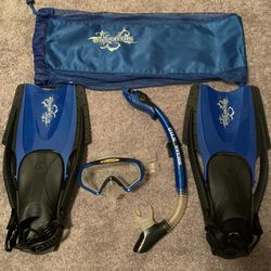 Used Once! US Divers Snorkeling Kit