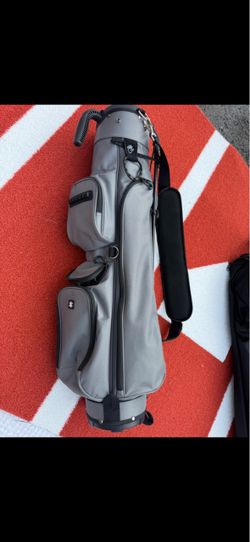 Lightweight Golf Stand Bag with Shoulder Strap – Gray