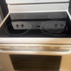 FRIGIDAIRE STOVE