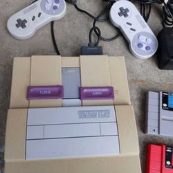 SNES with 7 Games Original Controller And Power Cord 
