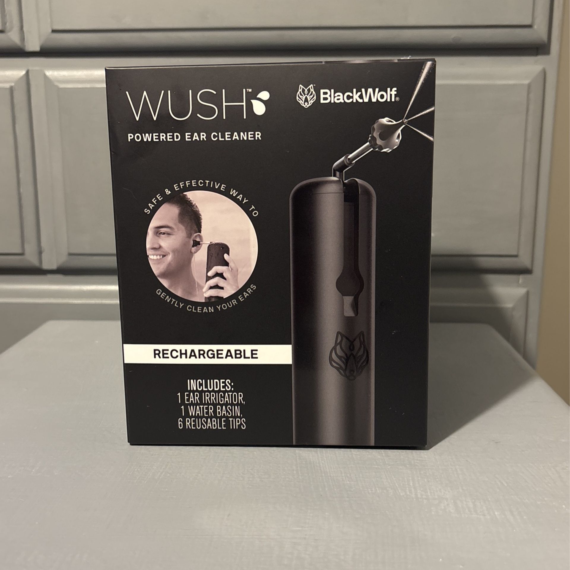 Black Wolf Wush Powered Ear Cleaner