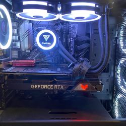 Gaming Computer With Monitors and Keyboard