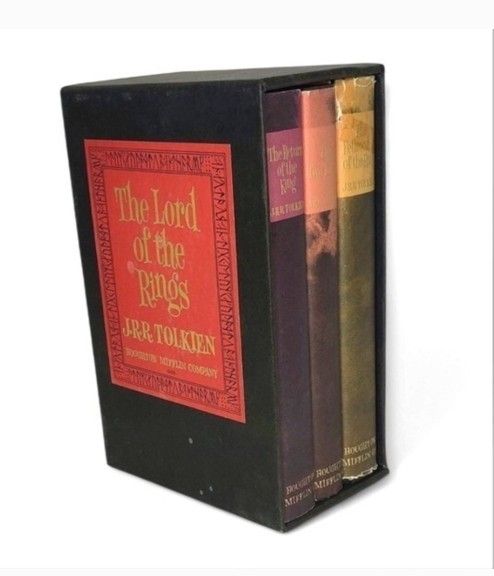 Lord of the Rings box set by J.R.R. Tolkien (2nd Edition) Maps Intact 