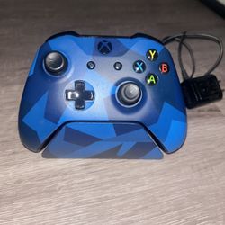 Xbox One Controller Charging Stand(NO CONTROLLER)-Midnight Forces 