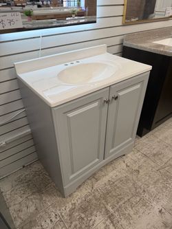 Bathroom cabinet