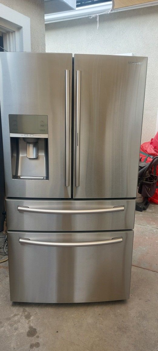 Samsung Stainless 4 Door Refrigerator