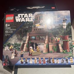 LEGO Star Wars: A New Hope Yavin 4 Rebel Base 75365