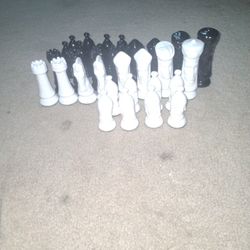 1981 Ceramic Chess Pieces.