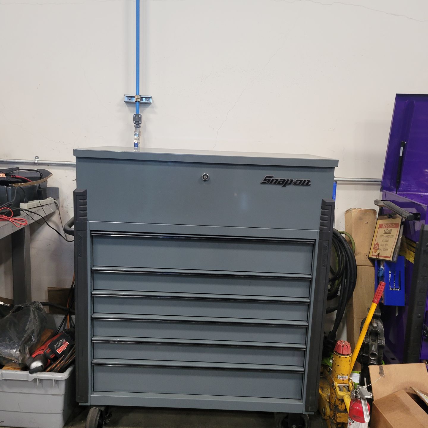 Snap On tool box for Sale in Fontana, CA - OfferUp