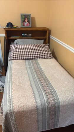Twin bed